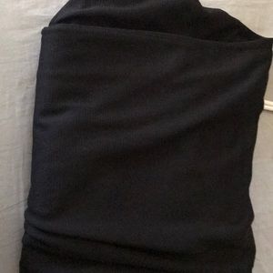 Is the black comfortable sweats